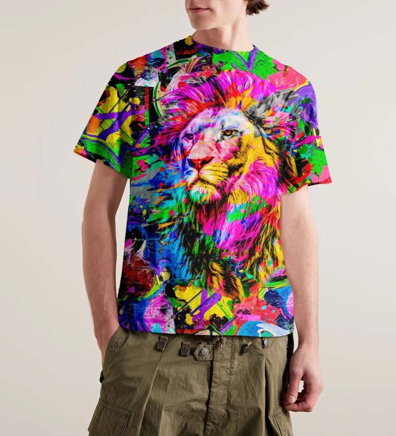 Maglietta colorata con leone